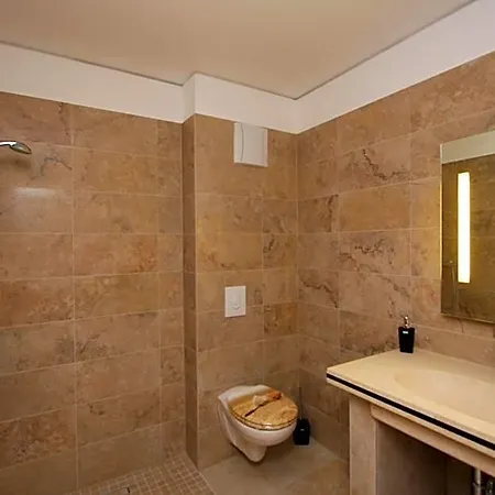 Da Gianni Gmbh Hotel