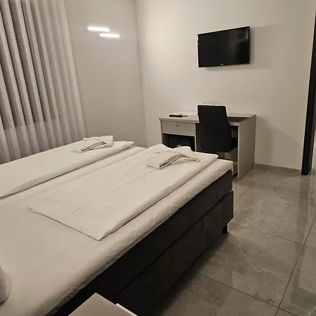 Hotel Da Gianni Gmbh *