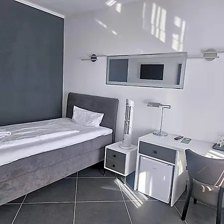 Hotel Da Gianni Gmbh Oranienburg