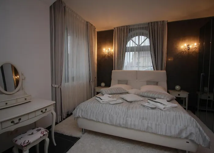 Da Gianni Gmbh * أورانينبورغ